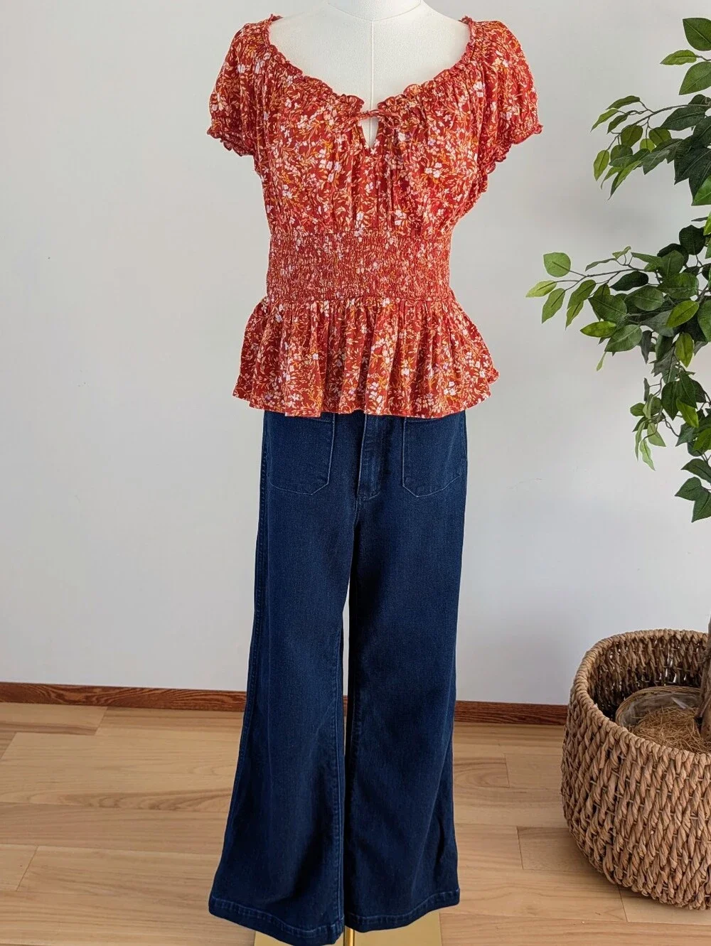 Old Navy Orange Floral Smocked Peplum Blouse - S